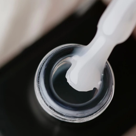 TOP NO WIPE MILKY 7ML - FÉLÁTLÁTSZÓ FÉNYZSELÉ